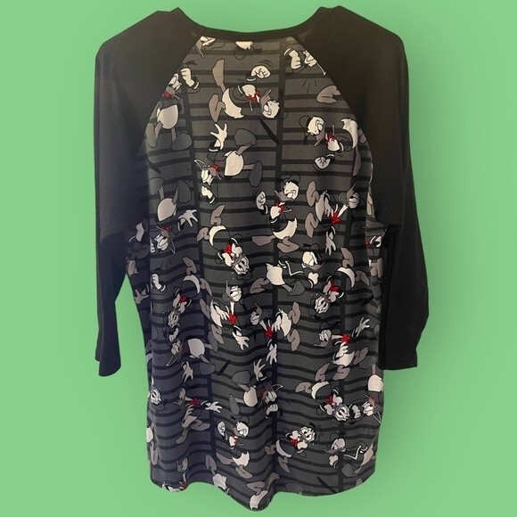 LuLaRoe Woman’s Disney Donald Duck Black Gray White 3/4 Sleeve Top Large Cute - Picture 9 of 10